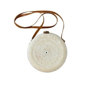 NWOT Round Woven Straw Purse